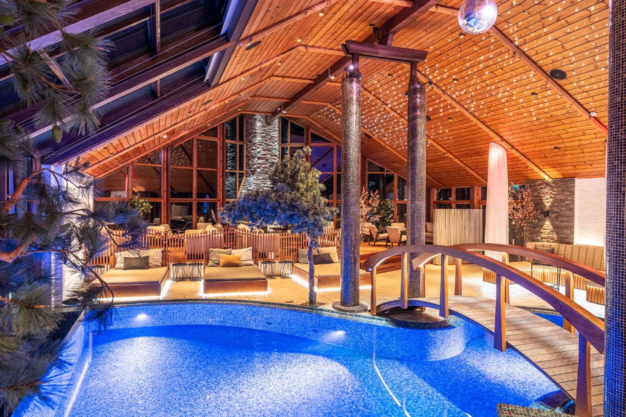 Nova Park Conference Hotel Knivsta  ภายนอก รูปภาพ