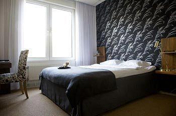 Nova Park Conference Hotel Knivsta  ภายนอก รูปภาพ